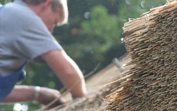 professional Wootton St Lawrence thatchers